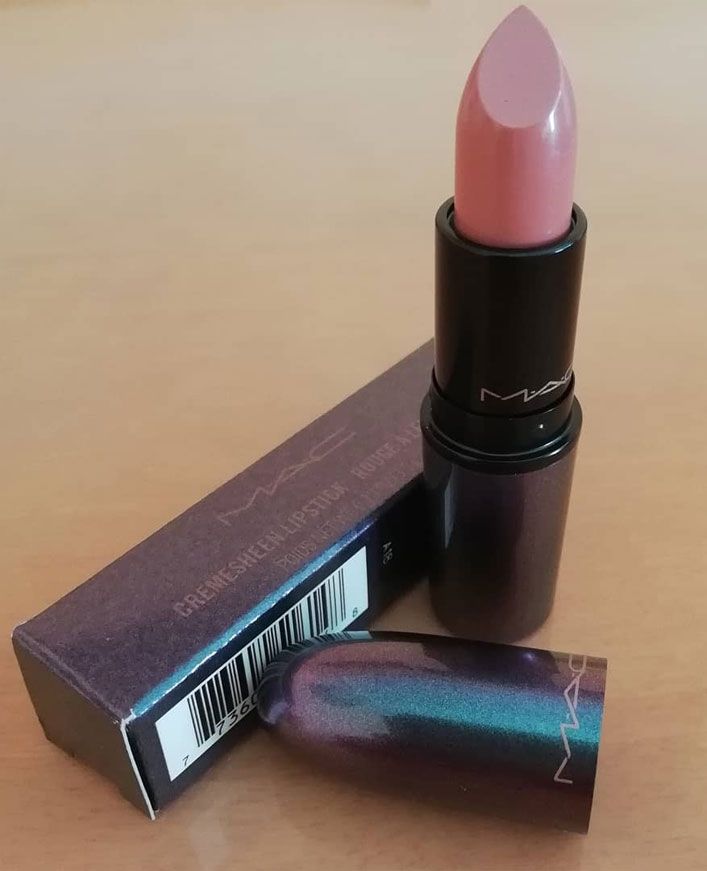 39 Mac Lippenstifte mit atemberaubenden Farbtönen für jeden Hautton, den man haben sollte – Ein … – H&M 39 Mac Lippenstifte mit atemberaubenden Farbtönen für jeden Hautton, den man haben sollte – Ein … – H&M