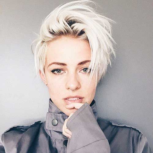 25 Chic Short Hairstyles for Thick Hair