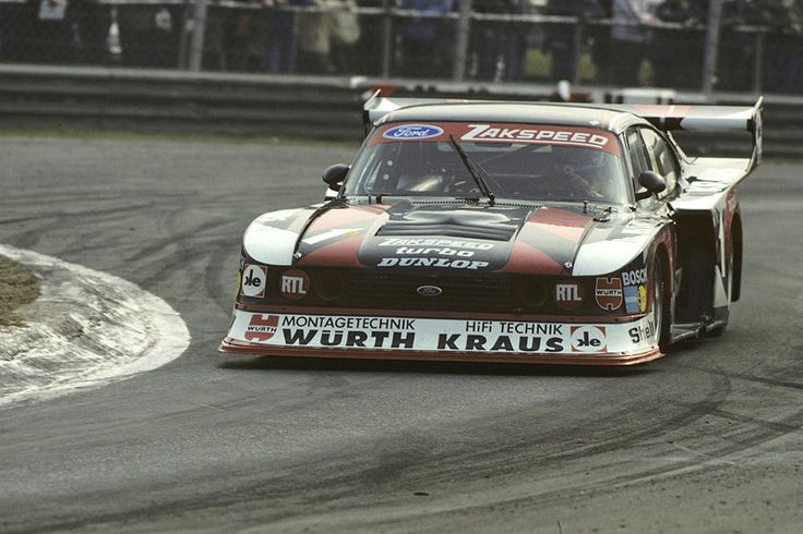 The “Super Capri” from 1980, with the Klaus Ludwig Porsche Armada in the D … – Renntourenwagen in Deutschland The “Super Capri” from 1980, with the Klaus Ludwig Porsche Armada in the D … – Renntourenwagen in Deutschland