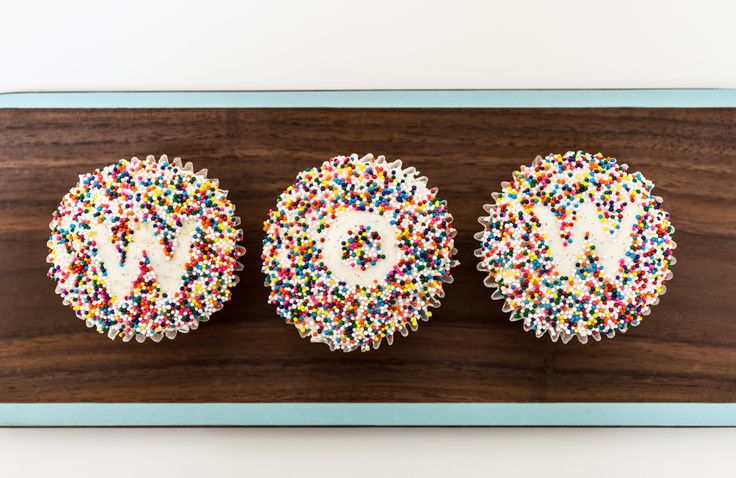 Best 25+ Custom cupcakes ideas on Pinterest Order cake ...