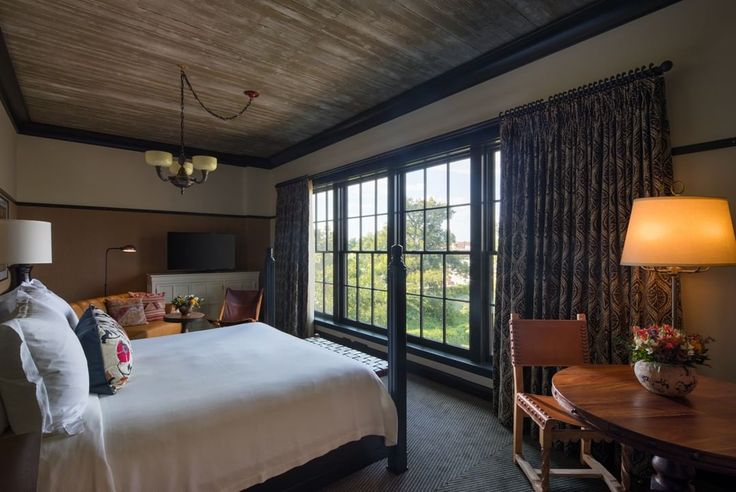 From The Bustling Pearl Park To The Historic San Antonio River