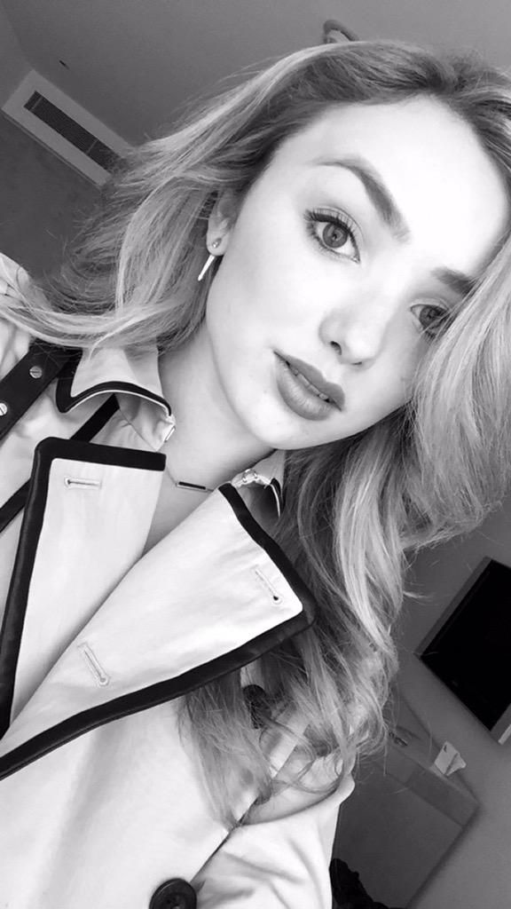 Video doctor sek porn Almost nude peyton list