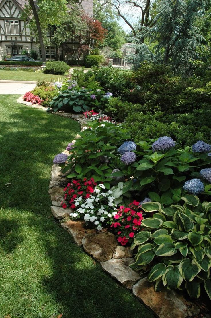 Garden Ideas In Front Of House best 25+ front sidewalk ideas ideas only on pinterest | front yard Garden Ideas In Front Of House best 25+ front sidewalk ideas ideas only on pinterest | front yard