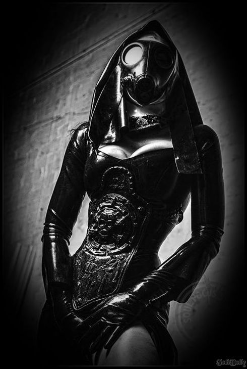 Berlin redhead dominatrix Girl glory hole roxy