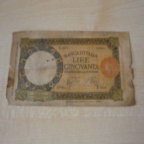 Banconota 50 Lire Lupa Capitolina Margine Largo Serie E606