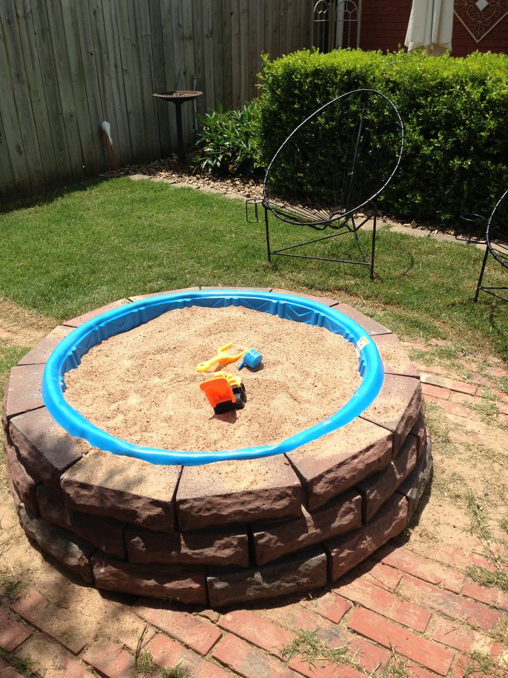 Turn your winter fire pit into a summer sand pit for the kids to enjoy! Be sure to support the bottom of the small plast… | Mini pool, Outdoor fun, Outdoor projects