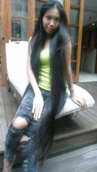 Pin Oleh Brian Di Beautiful Long Hair Rambut Sangat Panjang Rambut Dan Kecantikan Rambut