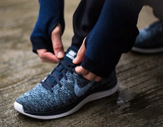 mens nike lunar flyknit