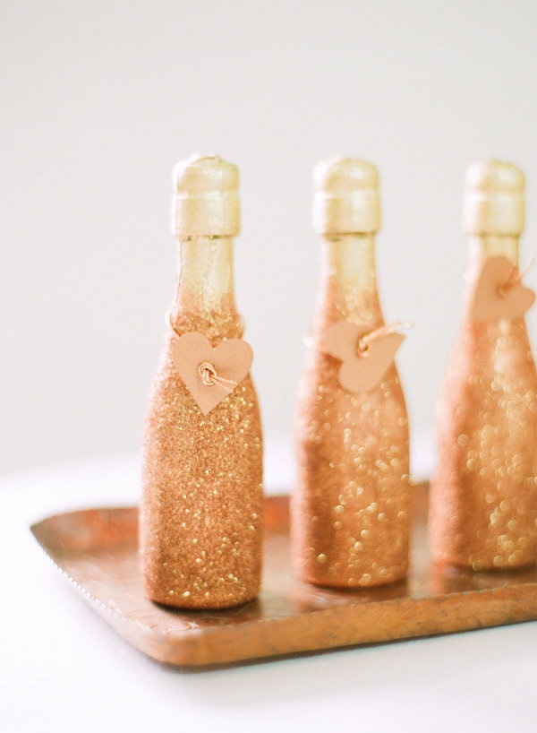 Best 25+ Mini champagne bottles ideas on Pinterest | Wedding favours bottles Wedding favours you want to keep and Wedding favors for guests