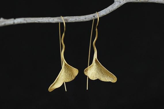 Minimalist long earrings leaf silver maple gincko 925