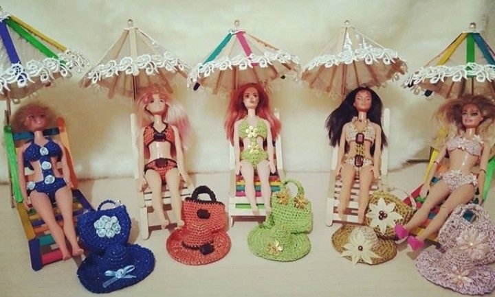Barbieler Icin Semsiyeli Sezlong Ve Orgu Modelleri Barbie Orgu Orgu Modelleri
