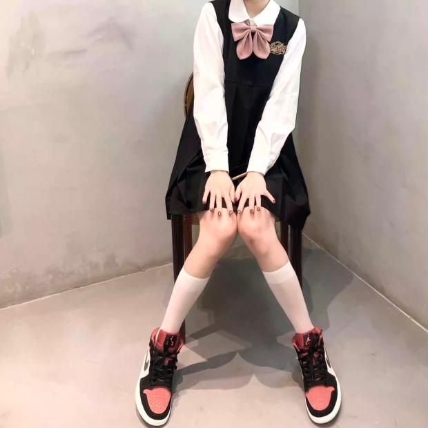 Air Jordan 1 Mid Canyon Rust BQ6472 202 Womens AJ1 Jordan Sneakers ... Air Jordan 1 Mid Canyon Rust BQ6472 202 Womens AJ1 Jordan Sneakers ...