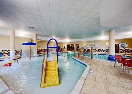 Mini-indoor water park the Hampton Inn Suites Bricktown