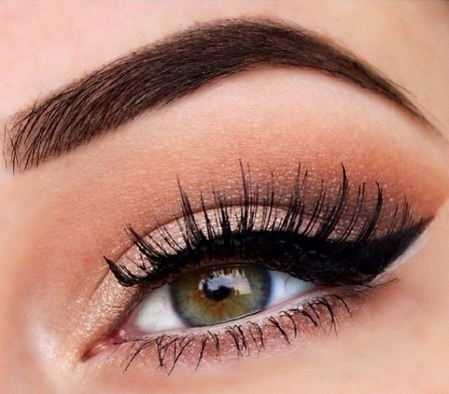 15 How to Make Eye Makeup on Halloween in 2019 - Lieridaocao Blog - #2019 #Blog