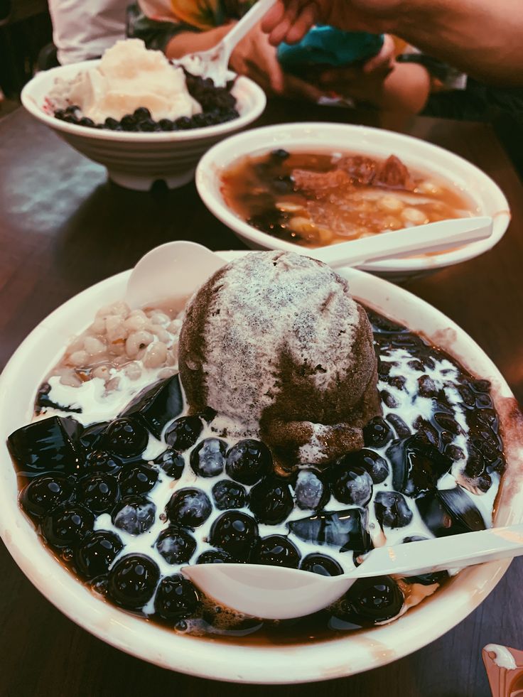 shaved mong kok ice in Taiwanese