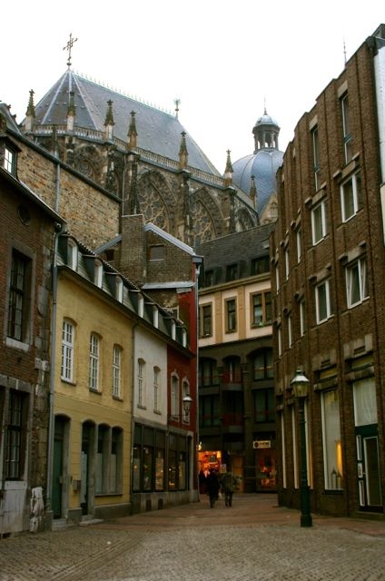 87 best MAASTRICHT - LUIK - AACHEN - ANTWERPEN - GENT images on - gebrauchte küche aachen 87 best MAASTRICHT - LUIK - AACHEN - ANTWERPEN - GENT images on - gebrauchte küche aachen