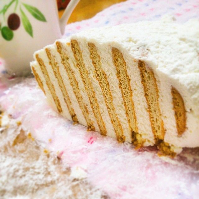 サンドするだけ ビスケットを使った 黒柳徹子ケーキ が絶品 焼かないケーキ 食べ物のアイデア デザート サンドするだけ ビスケットを使った 黒柳徹子ケーキ が絶品 焼かないケーキ 食べ物のアイデア デザート