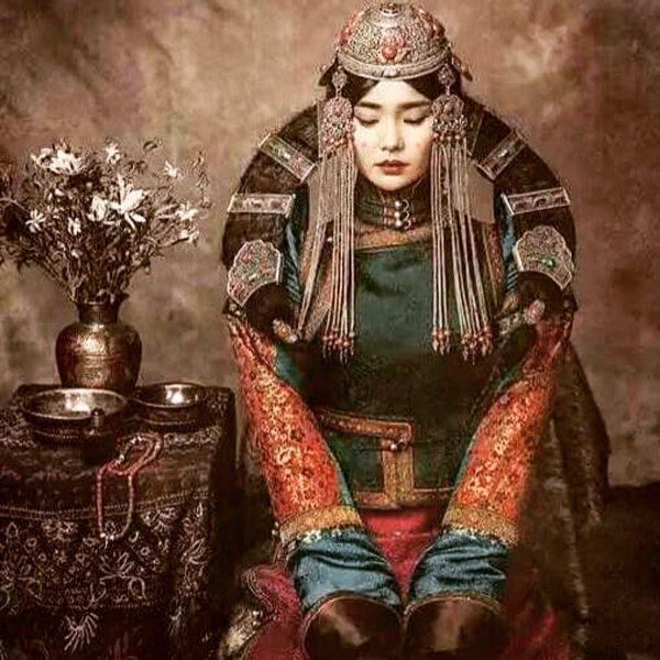 Mongolian Fashion Women Mongolian Fashion Women