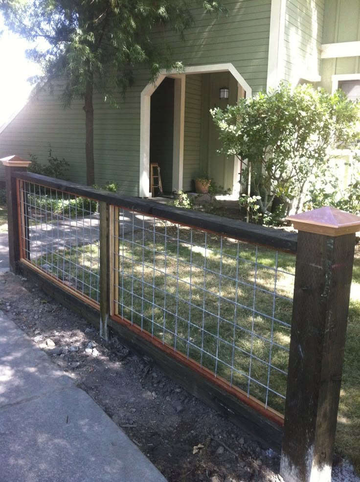 25 best wire fence ideas on pinterest cattle panel fence fencing and wire fence panels - Patio Fencing Ideas 25 best wire fence ideas on pinterest cattle panel fence fencing and wire fence panels - Patio Fencing Ideas