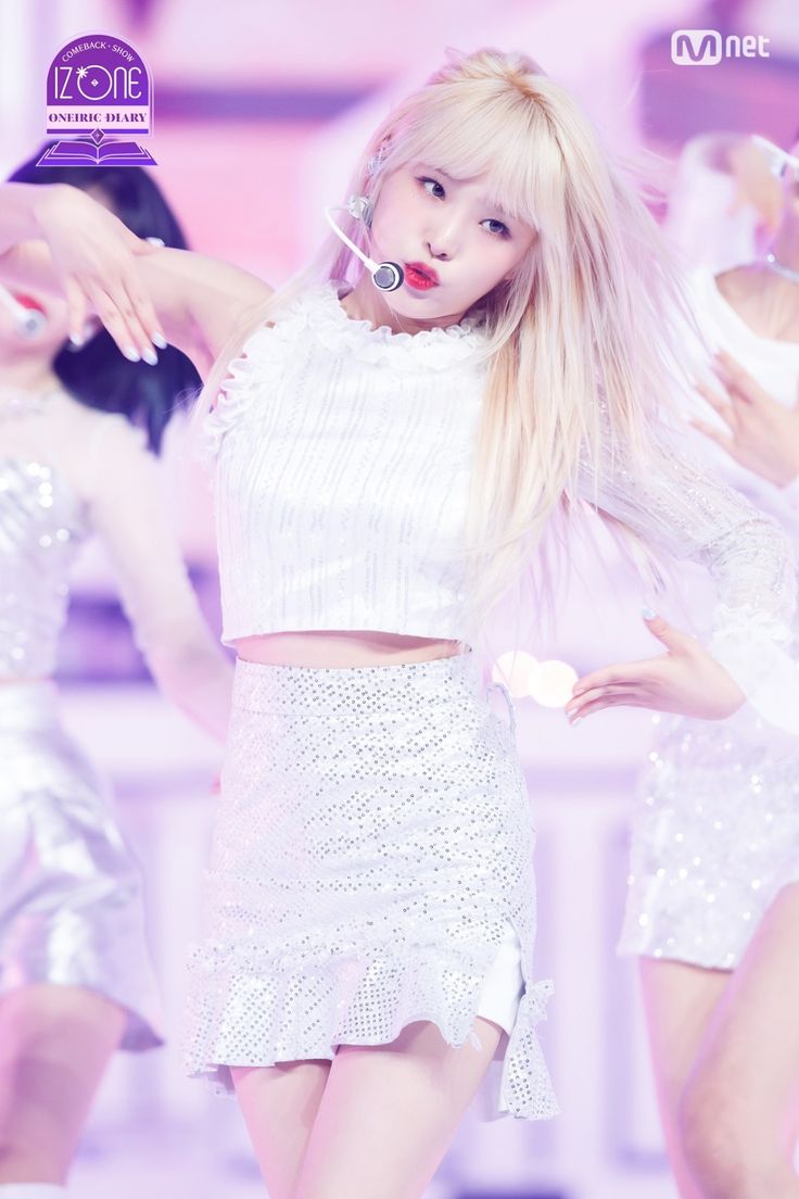 wiz one choi yena yuri sakura wiz one choi yena yuri sakura