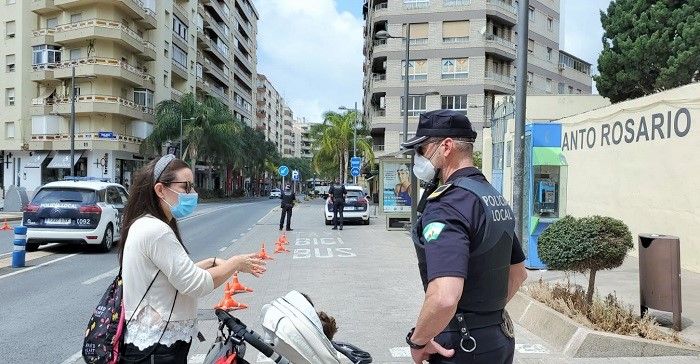 La Policía Local De Motril Endurecerá Los Controles Por Los Incumplimientos De Las Normas De La Fase De Desescalada Policía Local Policía Sector Turistico