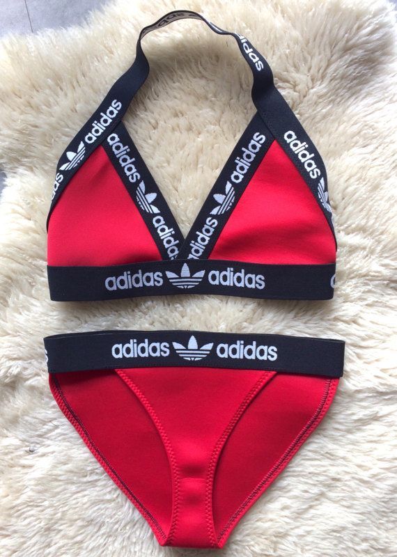 Überarbeitete handgefertigte rot Adidas Unterwäsche von Baewatch99 #adidas #baewatch99 #handgefertigte #Rot #uberarbei… | Bikini fashion, Red adidas, Adidas bikini