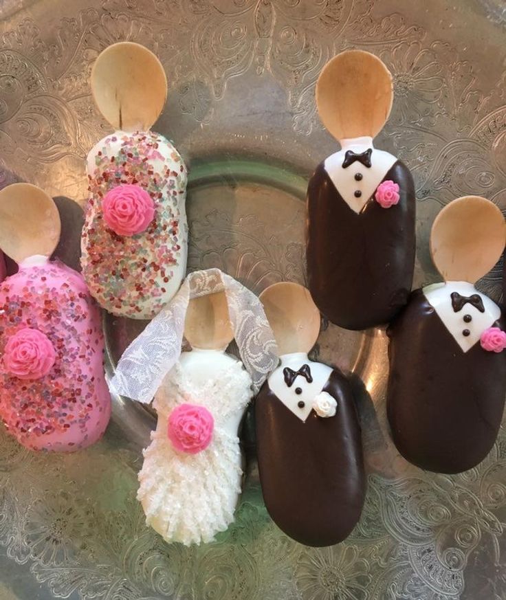 Bride groom and wedding party cakesiclescake pops etsy