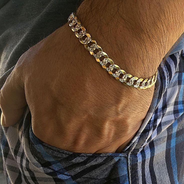 925 Sterling Silver 8mm Gold Plated Bangle Bracelet 925 Sterling Silver 8mm Gold Plated Bangle Bracelet