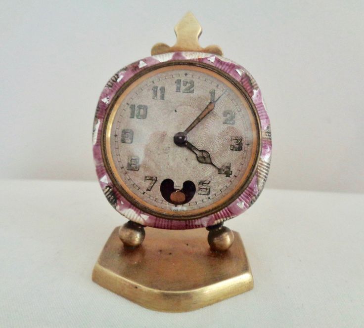 1920s Theodore Jequier Swiss Ladies Travel Clock. Brevet #93017. Clock