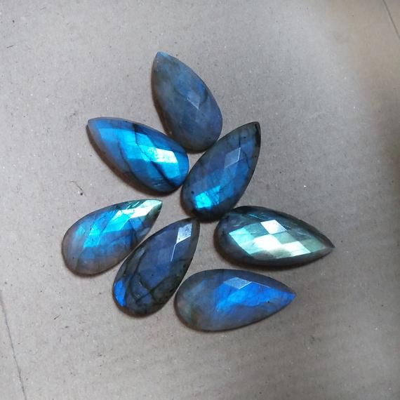 Spectrolite Pears Faceted