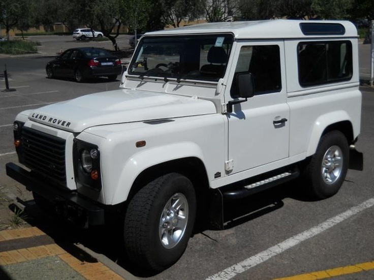 Land Rover DEFENDER PUMA 90 SW | Land rover defender, Land rover, Big