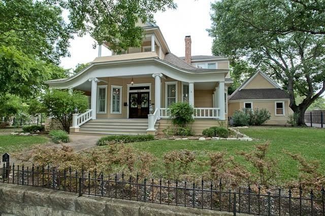 Pin by Brian DeVille on Waxahachie Tx Homes for sale Victorian