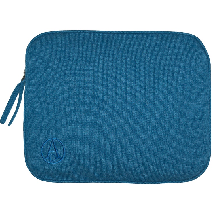46 Best Travel Pillows And Blankets Images On Pinterest Armand Diradourian Travel Blanket In Pouch Delphinium