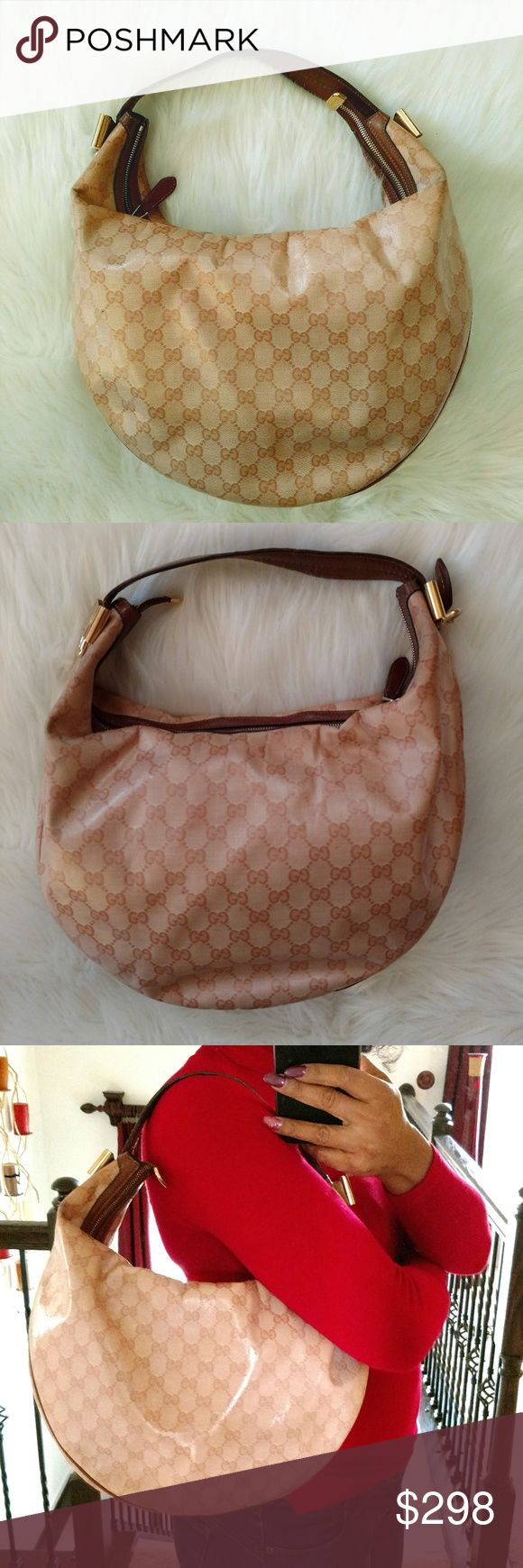 Beige Vintage Gucci Shoulder Bag Purse Coated canvas vintage Gucci in good condi...
