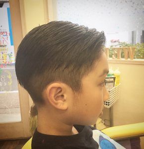 小学生男の子 キッズの髪型オーダーの仕方 メンズに人気のかっこいいヘアカタログ51選 サロンセブン 男の子のヘアスタイル 髪型 キッズ髪型 小学生男の子 キッズの髪型オーダーの仕方 メンズに人気のかっこいいヘアカタログ51選 サロンセブン 男の子のヘアスタイル 髪型 キッズ髪型