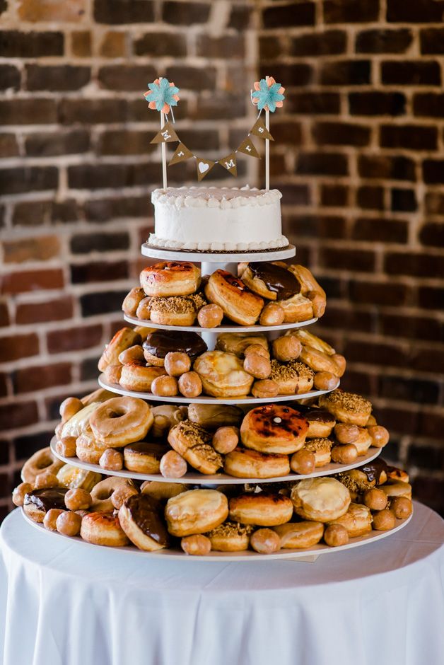 10 Beste Ideeën Over Doughnut Wedding Cake Op Pinterest Donuts Wedding Cake