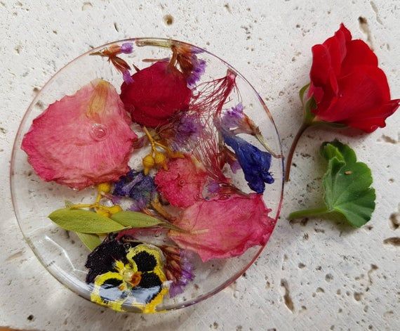 Trinket Dish Pressed Flowers, Nature Lovers Gift Real Flower Dish Ring Dish Rose Petals Botanical Jewelry Dish