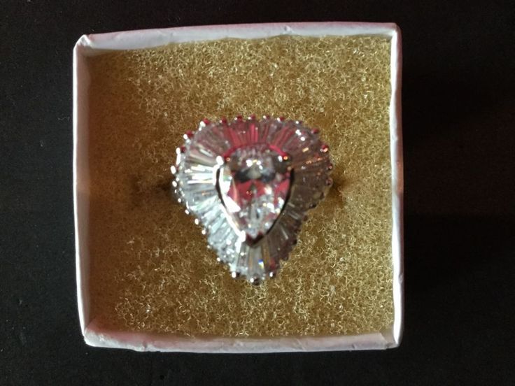 Avon Midnight Romance Ring Elizabeth Taylor Avon Midnight Romance Ring Elizabeth Taylor