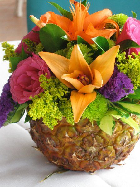Pineapple Flower Centerpiece : The best pineapple centerpiece ideas on pinterest