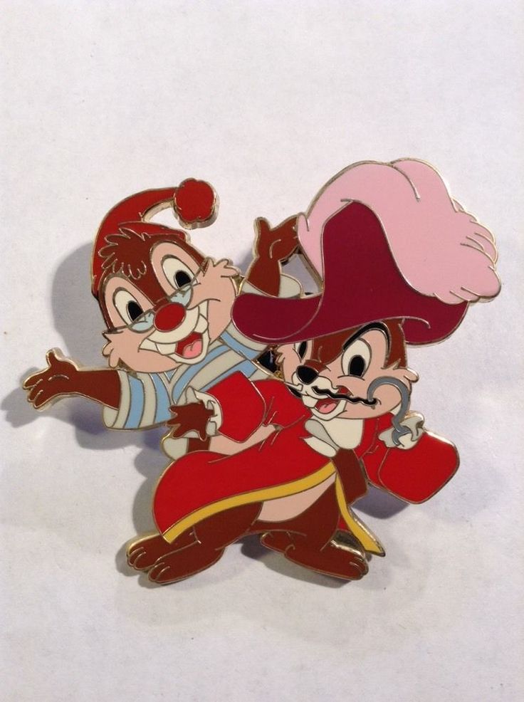 DISNEY PIN DS LE 300 JUMBO CHIP & DALE CAPTAIN HOOK MR. SMEE COSTUME