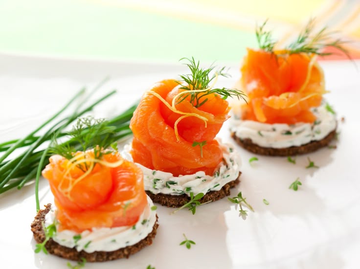Canape Ideas For Dinner Party Part - 31: Smoked Salmon And Cream Cheese Canapes - Great For Christmas Or Dinner Parties