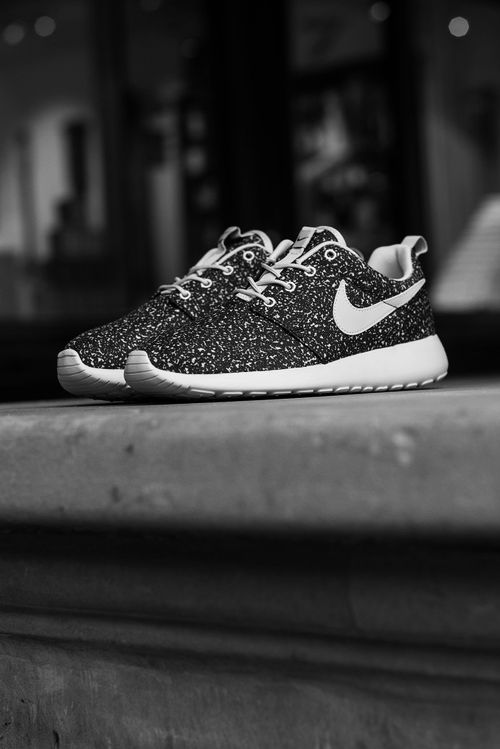 overdeauxis: Follow Overdeauxis, The Streetfashion Bible! | Running shoes nike, Nike shoes outlet, Nike free shoes