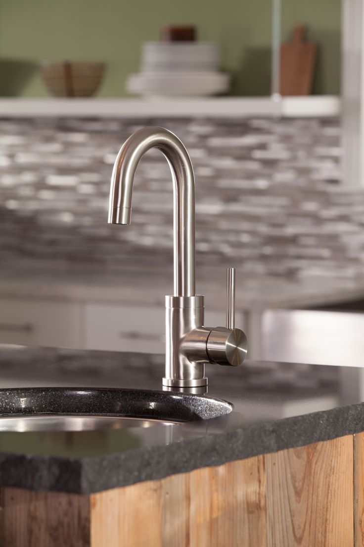 Mirabelle Faucets Sobkitchen