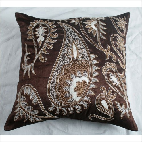 305 best Pillows images on Pinterest Decorative throw pillows, Decorative bed pillows and ...