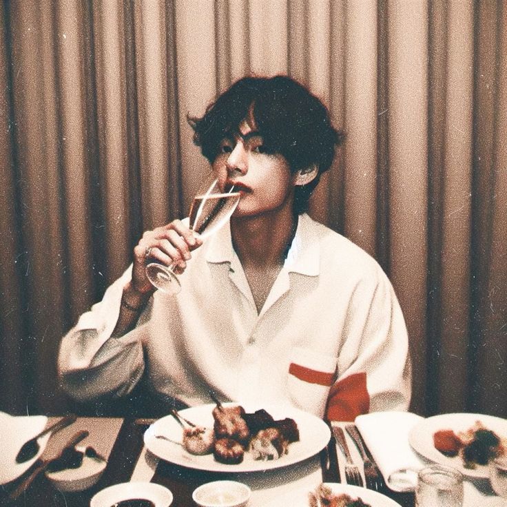 Pin By Kayla Riecker On My Loving Husband Kim Taehyung In 2024 Kim Taehyung Taehyung Bts