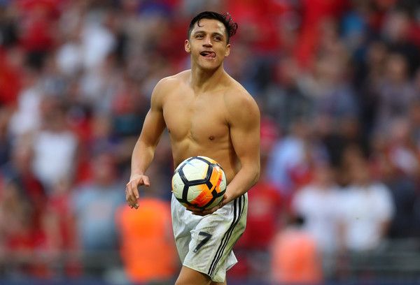 Alexis Sanchez Photos Photos Manchester United Vs Tottenham Hotspur The Emirates Fa Cup Semi Final Alexis Sanchez Tottenham Hotspur Fa Cup