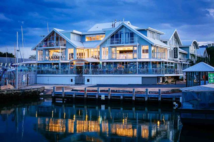 Waterfront Dining Best Restaurants Melbourne Italian Seafood waterfront-dining-best-restaurants-melbourne-italian-seafood