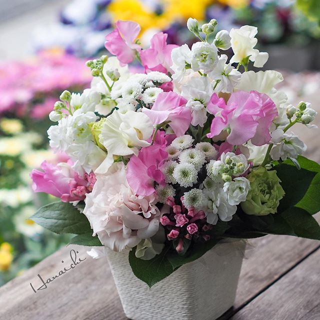 お彼岸にご先祖様への感謝と共に花を供える Thinking To The Ancestors On The Equinoctial Week Ohigan Instaflower Floristhanaichi Flowergift Weekendflower Flowerar お彼岸 花の写真 花 お彼岸にご先祖様への感謝と共に花を供える Thinking To The Ancestors On The Equinoctial Week Ohigan Instaflower Floristhanaichi Flowergift Weekendflower Flowerar お彼岸 花の写真 花