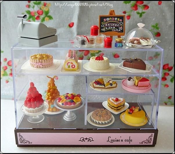 Pin by Yvona Krejčíčková on panenky