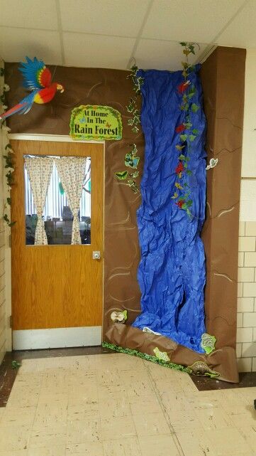 Rainforest Clroom Decoration Theme Rainf Discover Ideas About Rainforest Preschool Clroom Decoration More